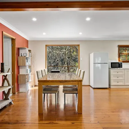 Bunyip Cottage-2